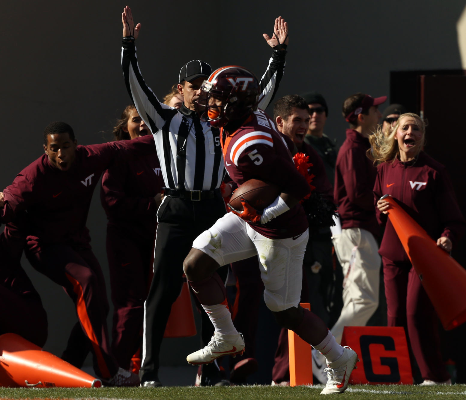 VT UVa 2016